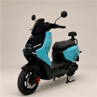 Yetişkinler İçin 2000W Elektrikli Scooter OEM / ODM Fabrikası